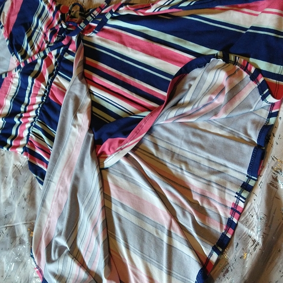 Size Medium: Multi color Striped Dress - Picture 2 of 8